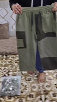 عرض • ٢ب٥ • ملابس