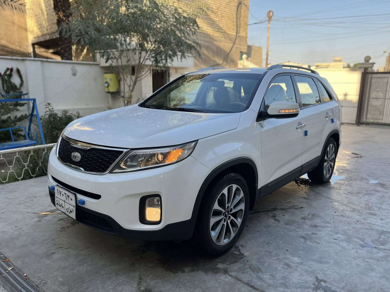 سورنتو ٢٠١٤ خليجي مكفول من صبغ والضربه والتبديل موصفات نص فول ٤ سندر ٧ راكب ٣ قطع تبريد شاره مري  تحكم ستيران رقم شماليه تريد تحويل تريد وكاله سعره ١٥٣ وبيه مجال بصيط مكان بغداد حي نصر التواصل ***********
