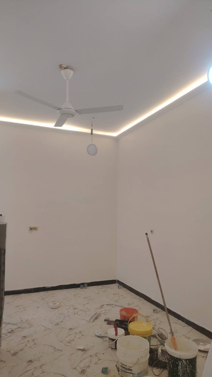السلام عليكم خلفه متفرغ لعمل كافه الاصباغ وترميم للاستفسار مراسله الحساب او الاتصال ***********
