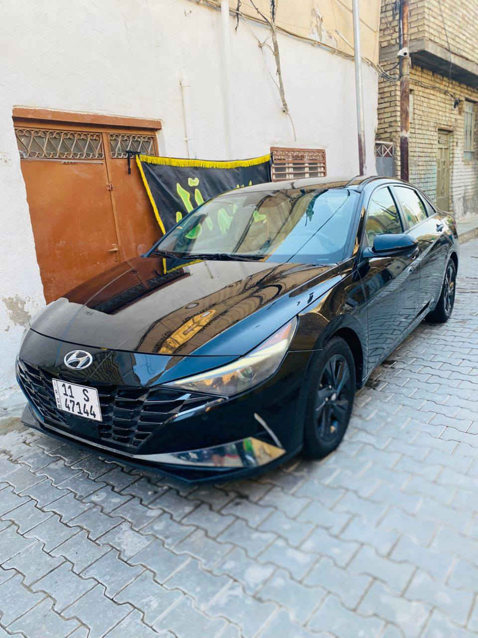 السلام عليكم لبيع انتره موديل 2023 حادثه بجم طاك ايرباك السيترن فقط سياره فول عده الفتحه كشنات جلد الرادرات بصمه تشغيل عن بعد السعر 157 رقم الهاتف ***********
