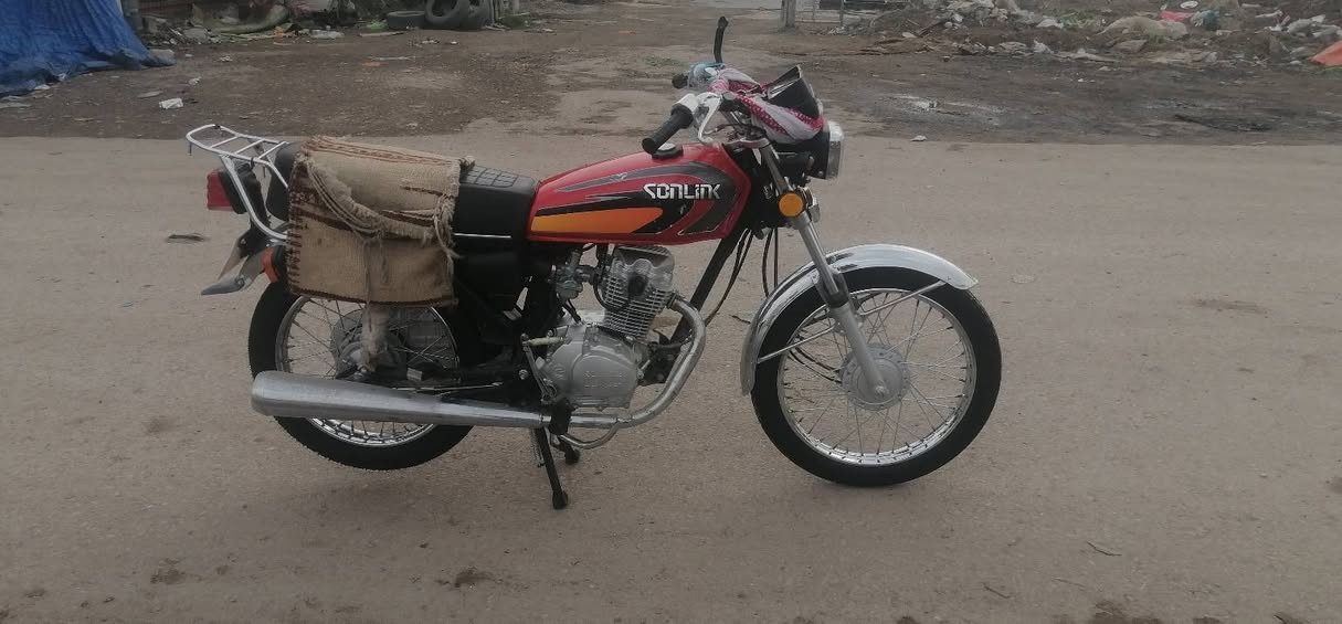 اسلام عليكم دراجه للبيع دراجه خير من اله موديل 26مكينه 25 مكينه ما ممدون بيهه اسبانه اوراق 6 دراجه ما تصرف عليهه ربع اي نقص ما بيهه كهرباء يأت كامله دشبول شغال لاتت عالب ماصب
بكلايت
العنوان دياله بعقوبه
الرقم الهاتف
***********
