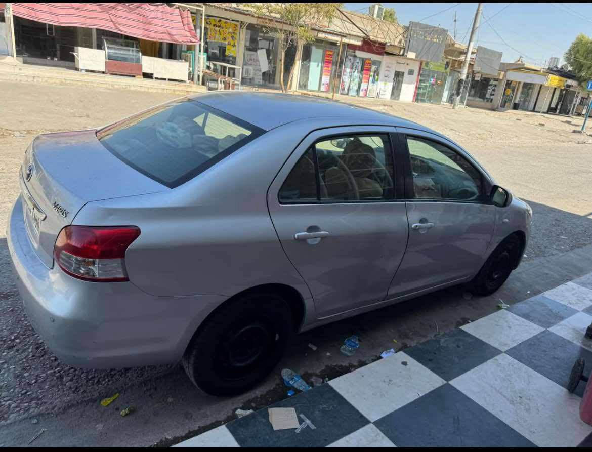 سەلام و علیکم 
توێتە یارس ٢٠٠٨ ڕەنگی سلڤەر
چوار تایەیی نوێیی لەسەرە ✅
گیڕ و مەکینە بەشەرت ✅
کال بوونەوە بە شەرت ✅
٣ پارچە و نیو بۆیاغە بی ژووری ✅
پیش و پشت کەپس بە شەرت ✅
ڕەقەم و سەنەوی نویی تا کۆتایەکانی ٢٠٢٩✅
تەبرید بە شەرت ✅
سەیارەکە بە ناوی خۆمە  بەناو کردن بە شەرت ✅
سەیارەکە زۆر پاکە و توند و تۆلە بی کیشەیە زۆر  سعری٨٥ وەرەقە  هی دەستی خۆمە مەعڕەجی نیمە  لەگەل ڕیزم 
ژمارە تەلەفۆن
(***********) 
(***********)
وەتس ئەپی لەسەرە رەقەمەکان أربيل, العراق
