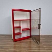 خزانة مستلزمات طبية • توصيل مجاني