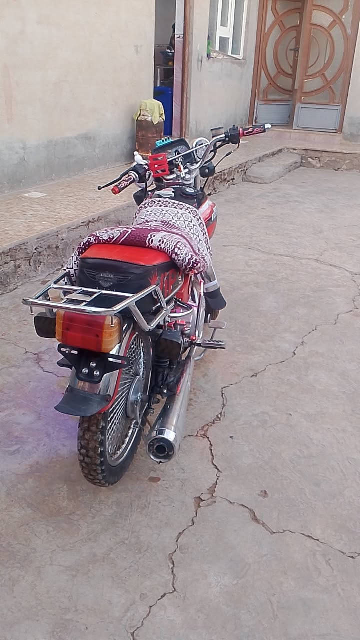 سلام عليكم دراجة للبيع 5كير موديل 2020اوراقها موجود مكينه ما مفتوح شرط بس تانكي بيخا فطر خفيف وملحوم ادفع سعرك وتعال خاص


**إذا كنت صاحب هذا الإعلان وتريد حذفه لأي سبب، رجاءا أرسل رسالة إلى الدعم الفني**