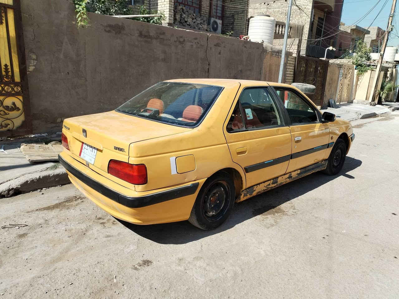 بيجو بارص 2015
مكينة و كير مكفولات كشرها نضيف بيها ضربة بالجاملع البصف السايق و تحتاج تبريد و صدر 
مكاني بغداد الزعفرانية 
***********
السعر 30

