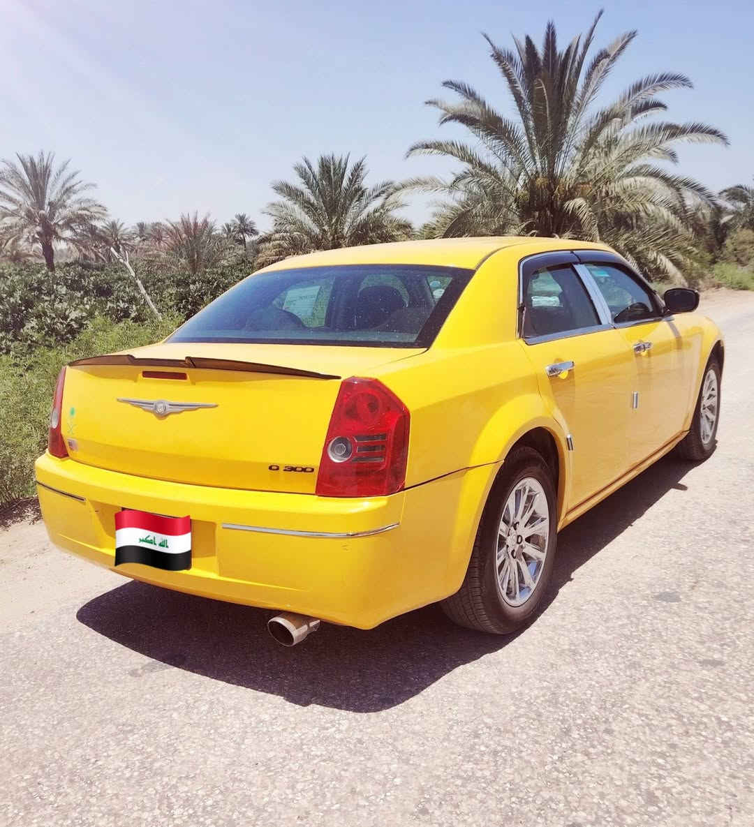 للبيع كلايسلر 300C موديل 2009
محرك 3.5 V6 بحالة ممتازة، مكينة وكير ما بيهن أي ملاحظات، لا تبخير ولا نقصان زيت.
✅ تعمير جديد مع ودامة
✅ صبغ جديد وهيئة مرتبة
✅ تبريد ممتاز
✅ حدادة  بحالة جيدة
✅ تايرات جديدة
✅ بطارية جديدة
✅ مبدل جميع الزيوت والسوائل
✅ جاهزة للاستخدام ولا تحتاج أي مصروف
السيارة تعرضت سابقاً إلى حادث جهة السائق وضربة خفيفة بالخلف وتم إصلاحها.
✅ السنوية نافذة 2030
✅ الغرامات مسددة
✅ خط حلة - بغداد جديد
الموقع: بابل
السعر: 98 قابل للتفاوض للجادين فقط. ترهم مراوس
للاستفسار: 📞 ***********
