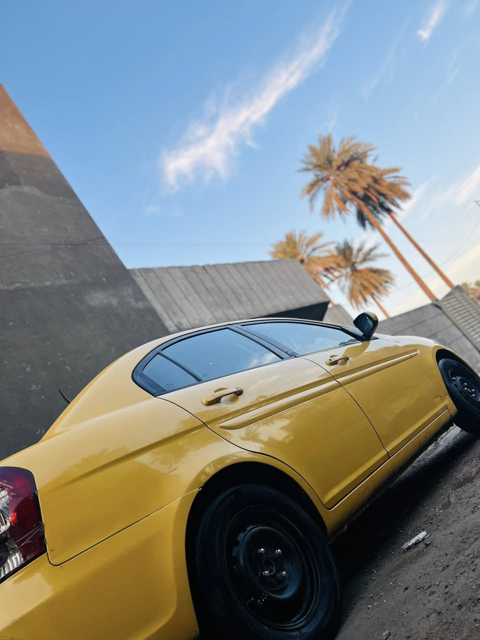 السلام عليكم اكسنت للبيع موديل 2010 وارد أمريكي حادثها چاملغ وبنيد بدون دواخل لا لغد ولا شاصي تخم تاير جديد تبريد شغال سيارة جاهزة رقم بغداد باسمي 
السعر 87 وبيها مجال حگ الجية 
للاستفسار / ***********
