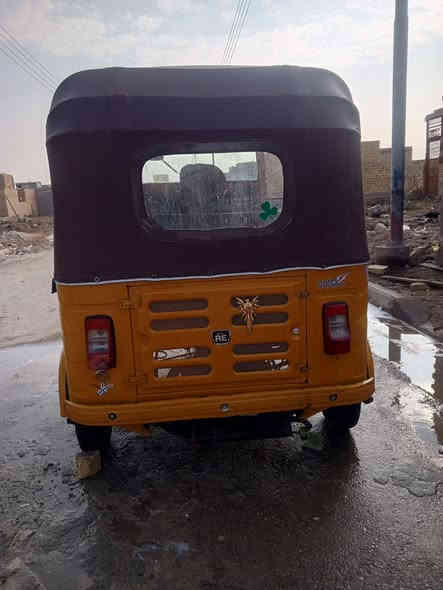 سلام عليكم تكتك موديل 20شهر 12السعر 4800وبيه مجال مكاني المجر هاذه رقمي ***********
