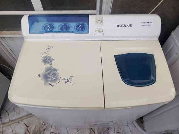 نضيفه جدا غسل وتنشيف عالفحص السعر 85 الف مكانها حلة نادر مقابل محطة العرفان *********** يوجد توصيل داخل الحلة فقط 10 الف
