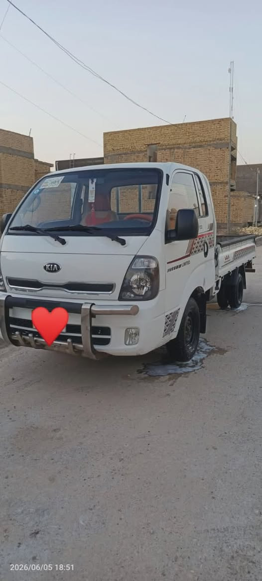 السلام عليكم 
#كيه بنكو مديل 17بئسمي هزه جديده 
جاهزه تخم تاير تبريد محرك كير اكسن شاصي كفاله عامه 
السياره جاهزه 
رقم ذي قار
ناصريه الإسكان الصناعي 
***********
#السعر 115
