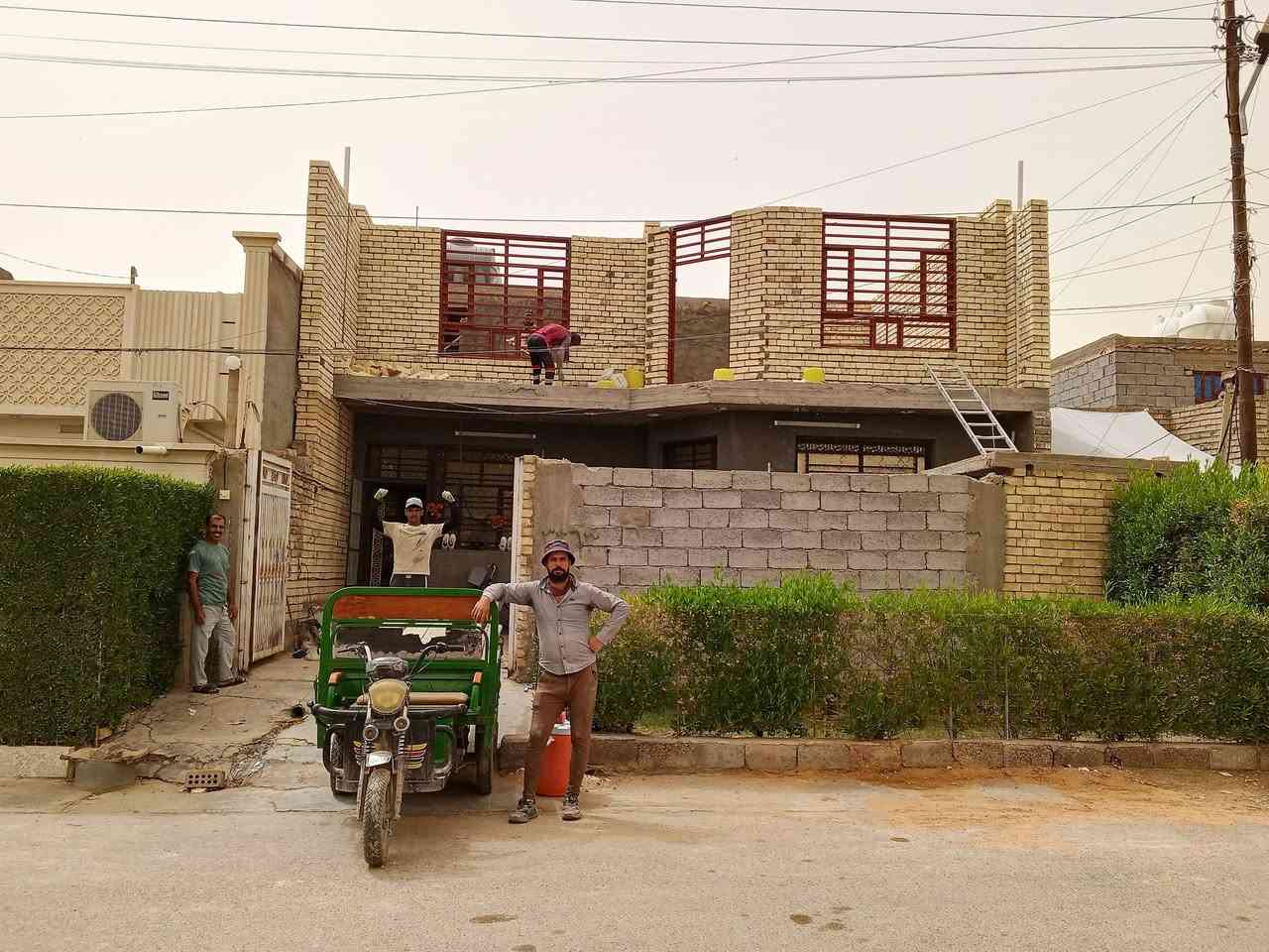 خلفه بناء متفرغ حالين شغل ع دبل أو قطي ***********

