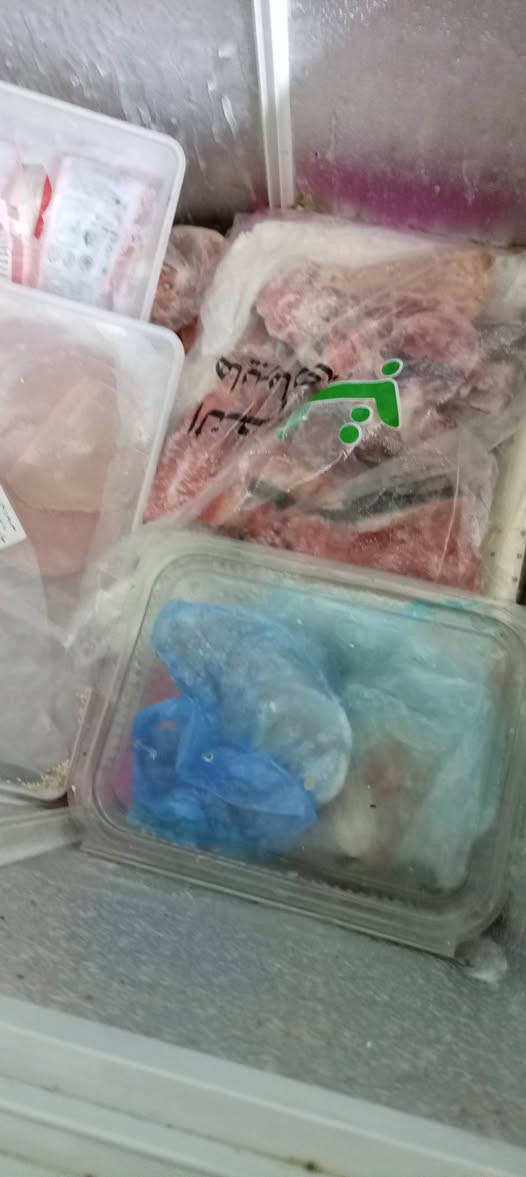 السلام عليكم 
مجمده للبيع متوسطه الحجم تجميد قوي اريدها  ١٠٠ وبيها مجال بسيط


**إذا كنت صاحب هذا الإعلان وتريد حذفه لأي سبب، رجاءا أرسل رسالة إلى الدعم الفني**