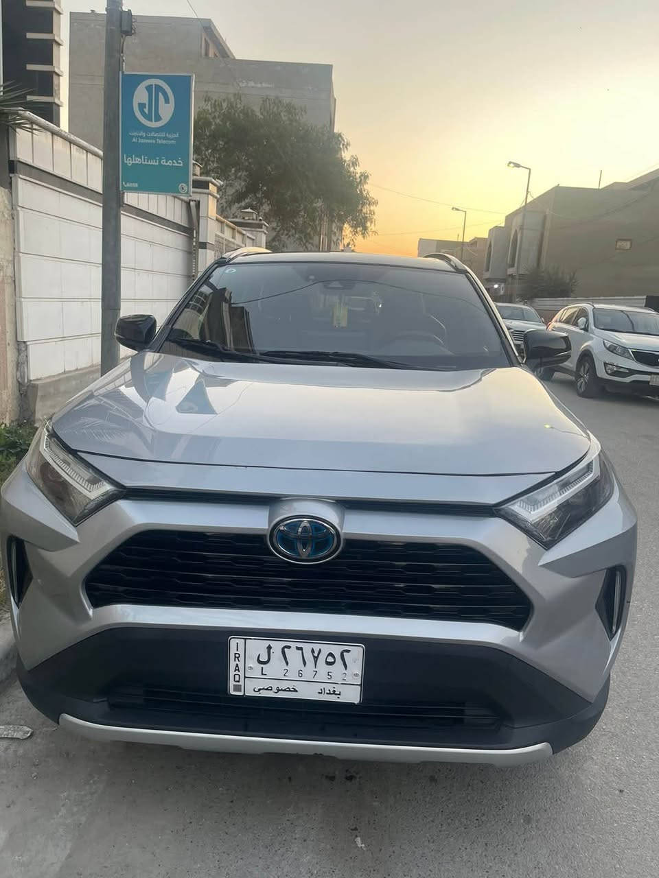Rav4  2022
XSE  هايبرد 
ماشيه 56 الف كم  
السعر 215 ورقه 
صور الحادث على الخاص 
للاستفسار ***********
