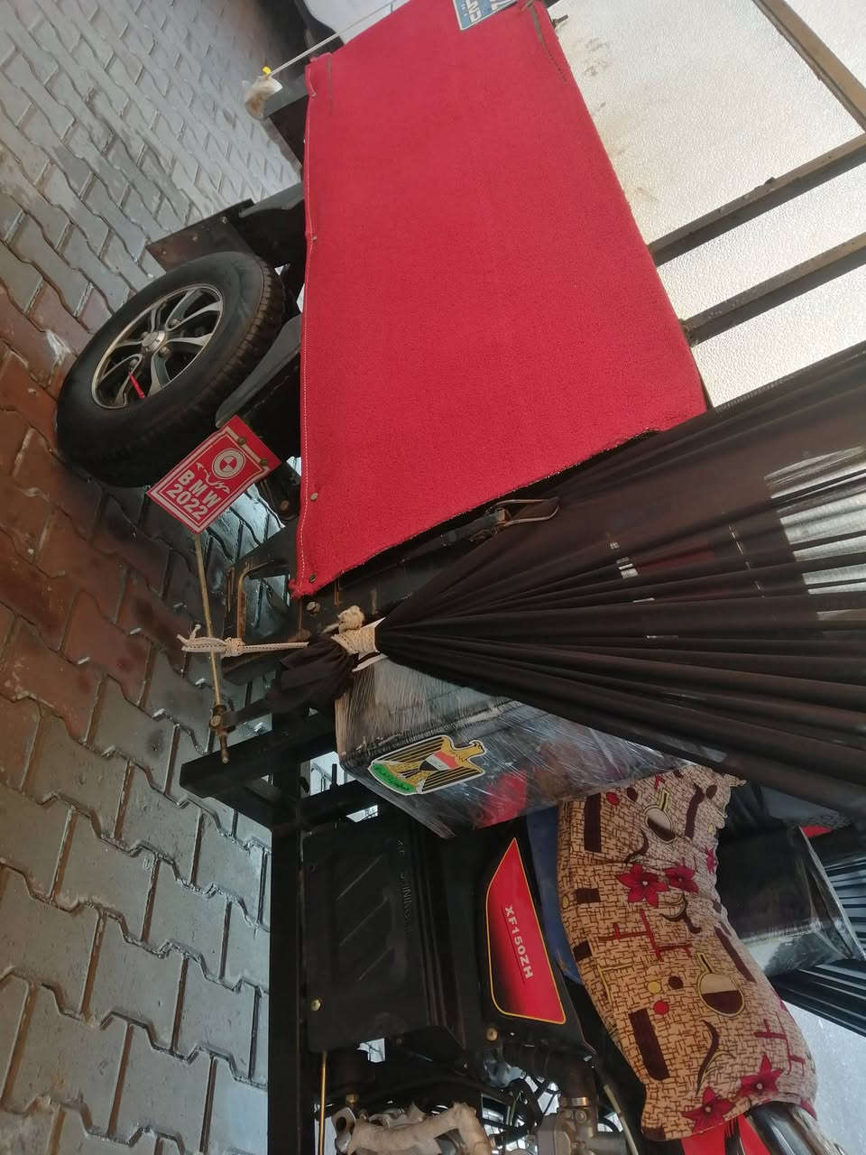 سلام عليكم ستوته موديل 22 شاخوان فحل عالي منفيس كامل مابيه اي عيب فقط محرك مفتوح تايرات ٣ جوبلس جدد كهربائيات كله شغاله مابيه نقص سعر مليون ٩٥٠ وبيه مجال للطيبين ورجاء الموشراي لايكسر بمال العالم 😘 رقم الموبايل ***********
