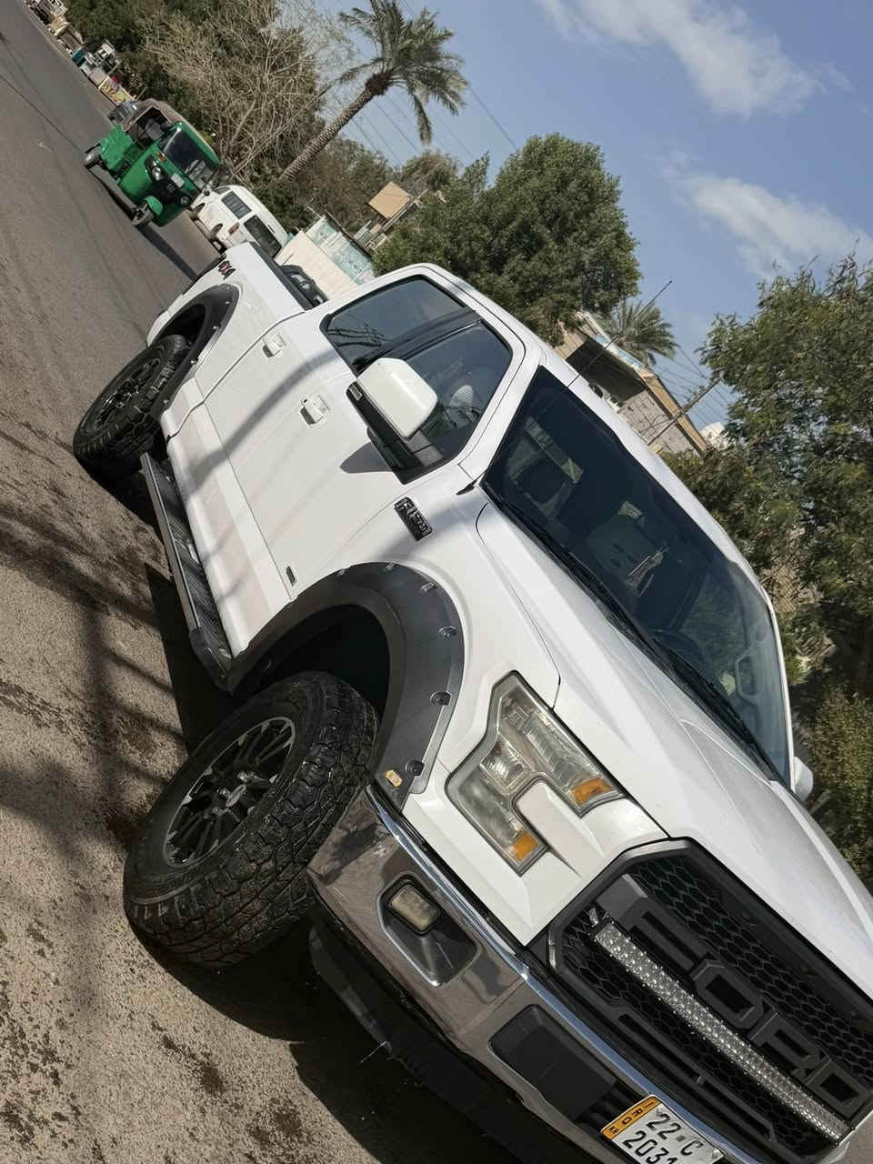 فورت f150
محرك 6 توين توربو
رابتر ايكو بوس
مديل 2016
خليجيه بيه ملاحضه كلش بسيطه 
سياره نضيفه حيل 
ماشيه 125
اقتصاديا جداً السياره
بسمي السياره
مكانه بغداد حي العامل
***********
السعر 22 دفترين وعشرين ورقه 
ترهم مراوس كورلا النترا
