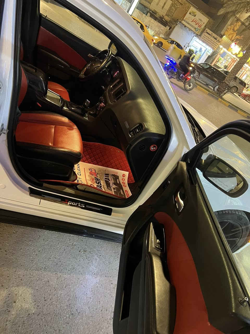 جارجر 2018 خليجي كفاله ماشيه 50mi فقط 3600 6V
رقم بغداد تحويل مباشر بدون نواقص جديده فول موصفات
سعرها ب 238 قفل 
مكانها بابل مركز مدينه شارع الجمعيه
***********
