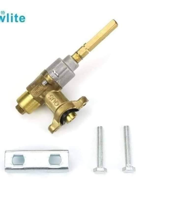 هلاَ واسهلاَ طباخك عطلان وماعندك مجال اتدزه للمصلح لگينالك حل انتَ وگاعد أبيتك اجيك
فرن
عيون
باب 
كلشي يخص الطباخ يمنه 
مـ؏ التنضيف وترتيب  

بس أتصل ؏ رقم 
***********
***********
ابو يوسف يوجد واتساب 
موجود واتساب هم
او مراسلة الصفحة
