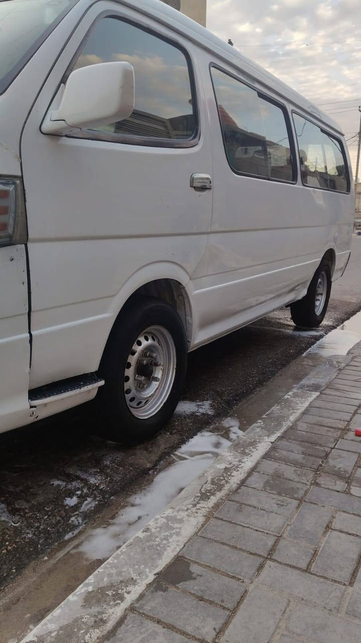 السلام عليكم جنبي اج وان موصليه سنويه نموذج رقم بابل مكينه كير حداديه تخم تاير مابيها اي نقص السعر ب 43 وبيها مجال قليل مكاني البصره مكلف بنشر اتصل ع رقم *********** البصرة, العراق
