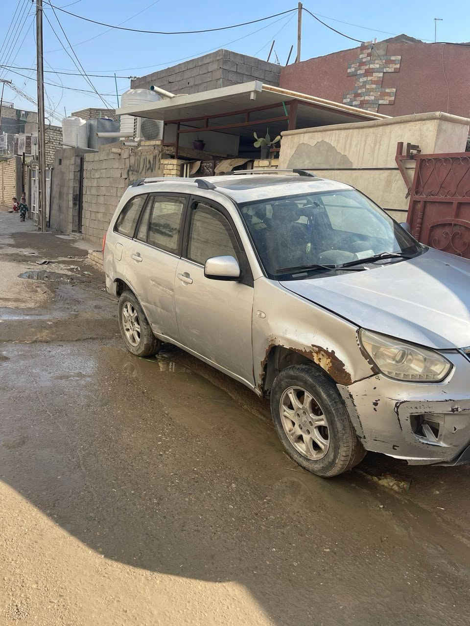 تيكو ١٣ للبيع او مراوس رقم بغداد موجوده في بغداد السياره صاحبها متوفي يعني بيها معامله اتريد انته اتسويها انزلك من سعرها او اني أكملها الك سعرها 38 ورقه وبيها مجال ***********
