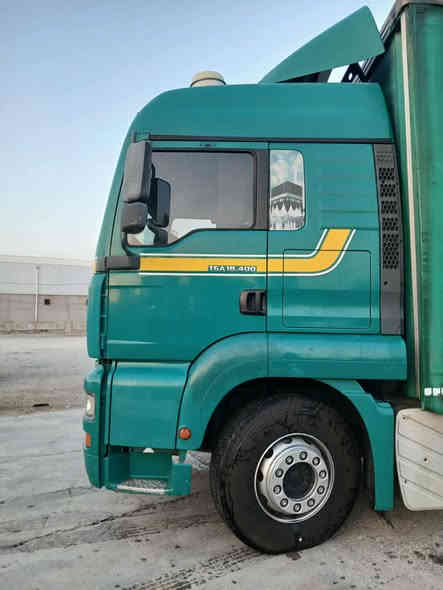 مان تاک تێگا حەجم 400 مۆدێل 2007 گێر عادی دەبڵ کلاج جادر مەسرەحی تەبرید ساردوو گەرم بێکێشە مووبەریدە  بە خەتی شیمالی جووت وەجبەی ئاسۆ لە ئیشدایە سەیارەیەکی جایزە بۆ فرۆشتن ســعر 460ومعامەلەیەکی کەم ڕ.م ***********
