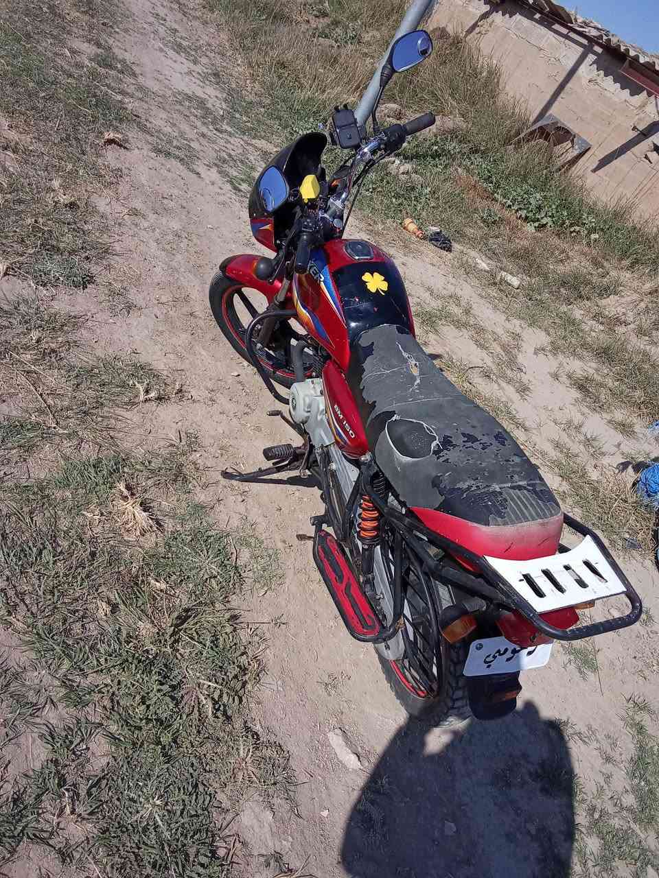 دراجه بوكسر مديل 22 أوراق كامله 
دراجه كفاله عامه مكينه ممفتوحه ؟
مكان ديالى كنعان شراي تعال خاص


**إذا كنت صاحب هذا الإعلان وتريد حذفه لأي سبب، رجاءا أرسل رسالة إلى الدعم الفني**