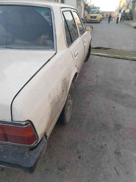 متاح كورونا موديل 81 جير محرك شرط والسعر 30   ***********
