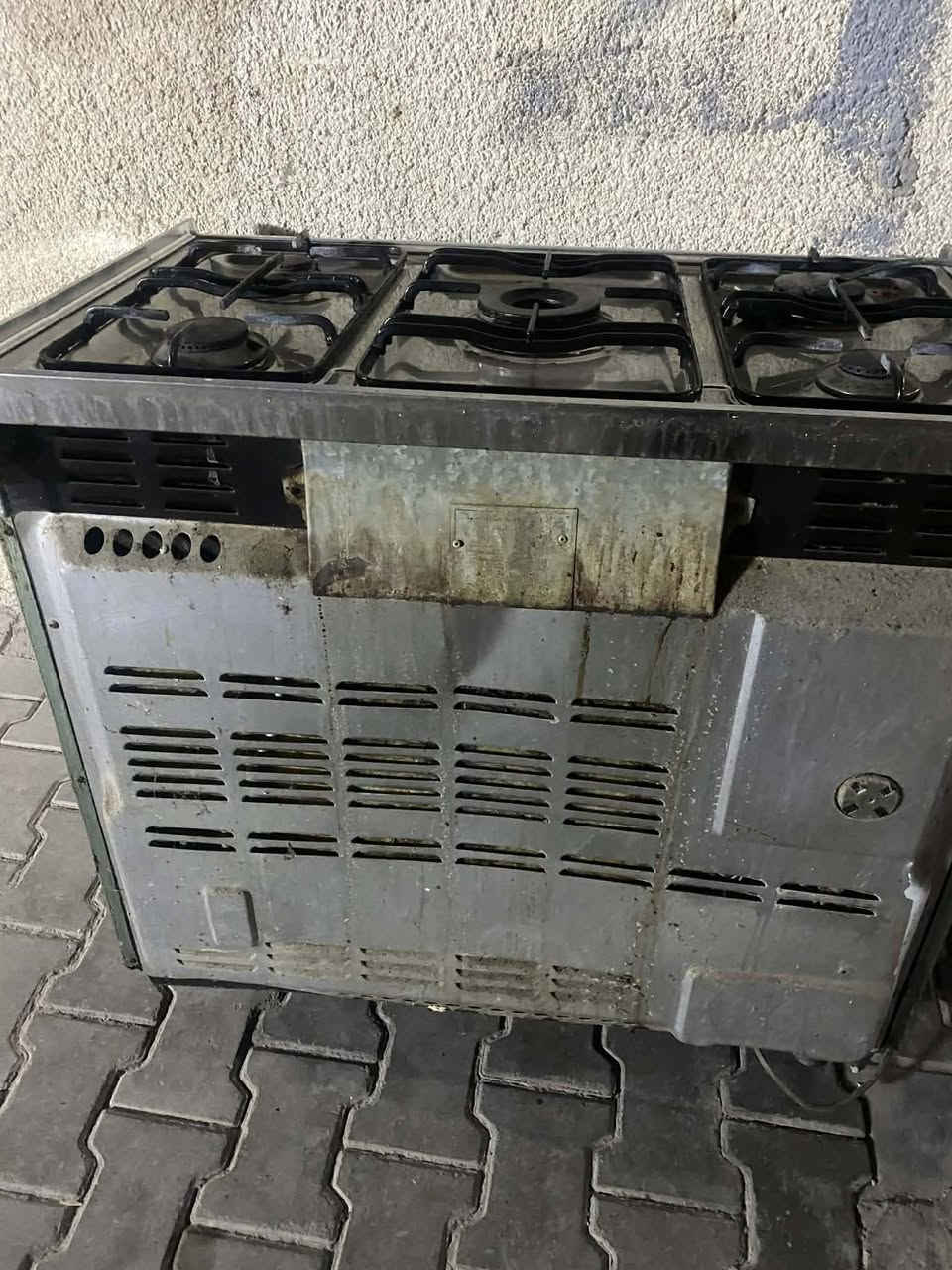 طباخ للبيع السعر ٢٠٠ وبي مجال نضيف جدا


**إذا كنت صاحب هذا الإعلان وتريد حذفه لأي سبب، رجاءا أرسل رسالة إلى الدعم الفني**