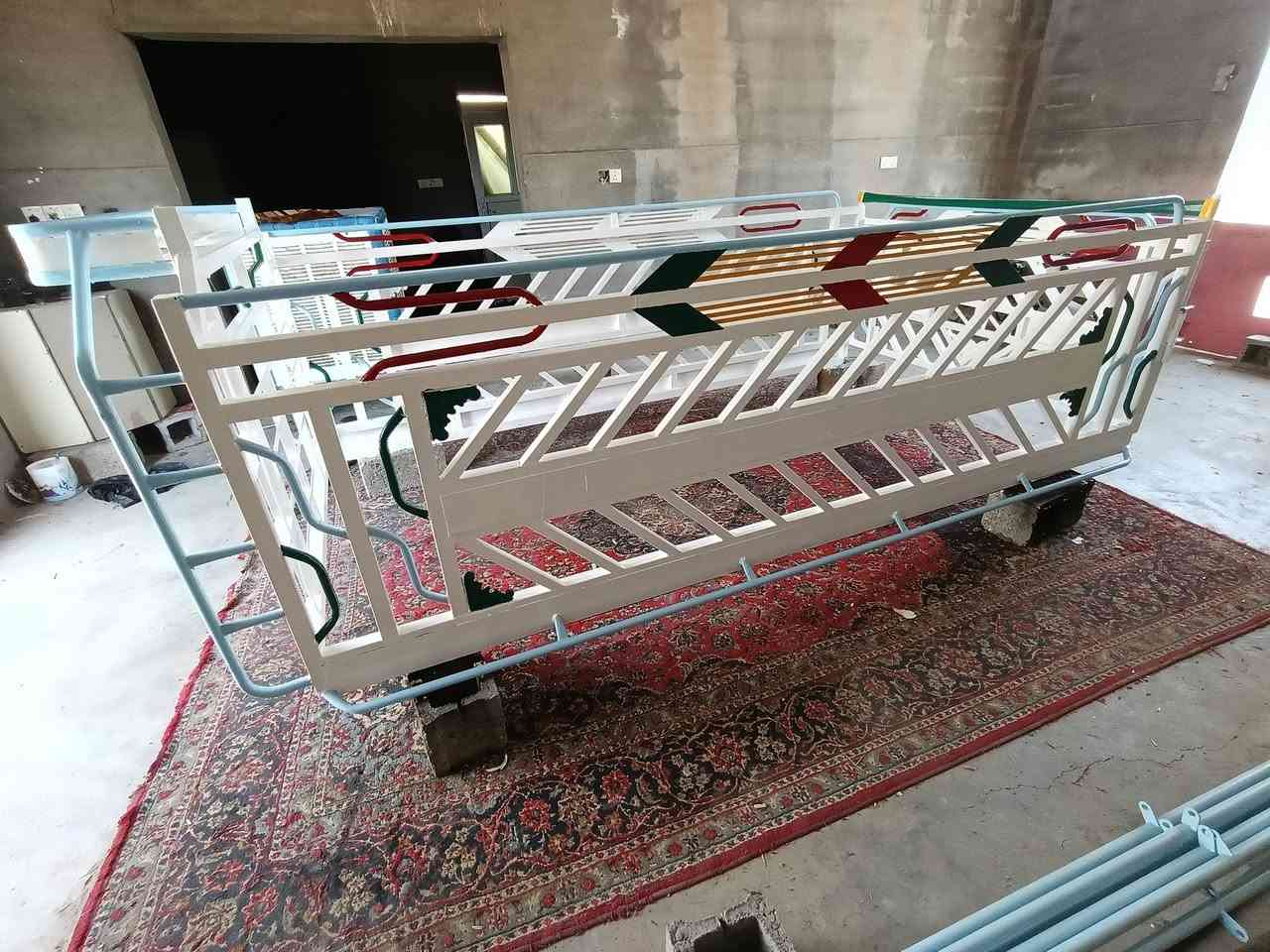 جەمجەی کیای ٤٠٠٠تی واتا جوار هەزار بی شکانو خایس لۆک جاهیزە بۆ سەر سەیارە جوانترین دیکۆر *********** شوێن هەولیر

