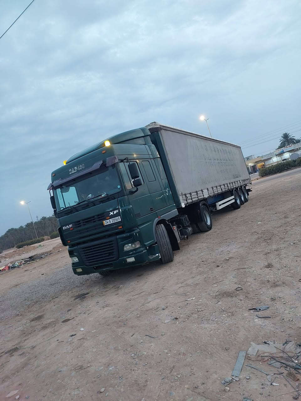 سلام عليكم داف للبيع 2001كير مكينه اكسل جديد تخم تاير مكينه بم ونوزل جادر ثابت ***********مكاني واسط الحفرية
