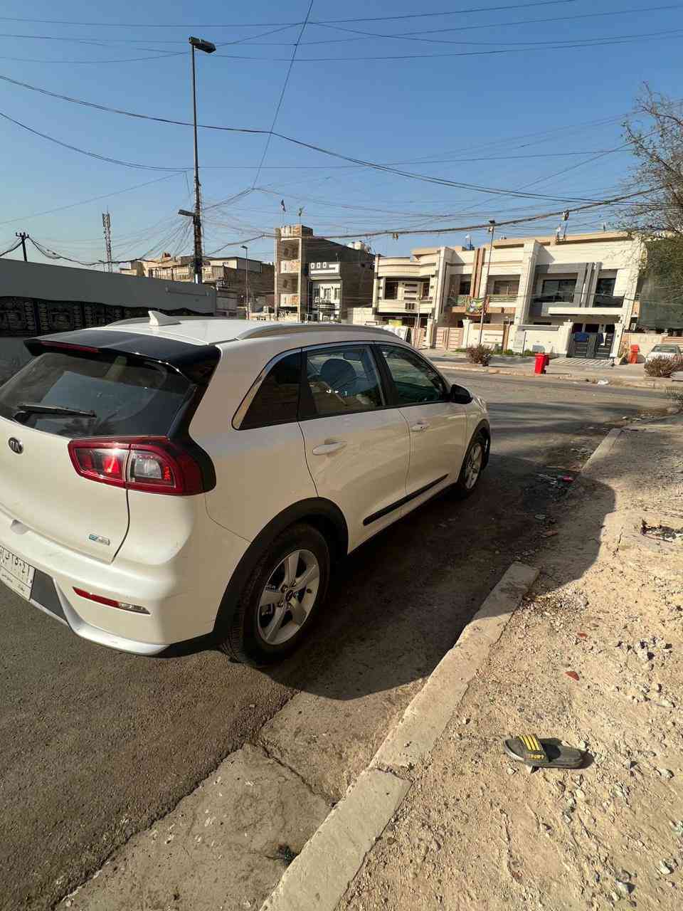 السلام عليكم رمضان كريم  كيا نيرو 2019 أمريكي حادث جاملغ وبنيد ميكانيك كله جديد مع الحداديه ماشيه 50 الف مكان السياره شارع فلسطين السعر 107 للاتصال ***********
