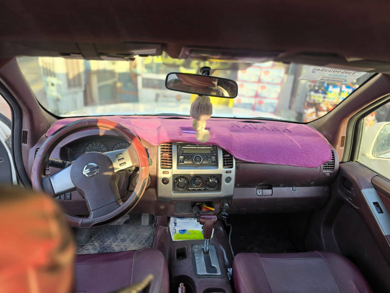 نيسان نيفاره للبيع موديل 2014 مابيهه صبغ فقط تكحيل 130 وبيهه مجال كربلاء حي النصر *********** ***********
