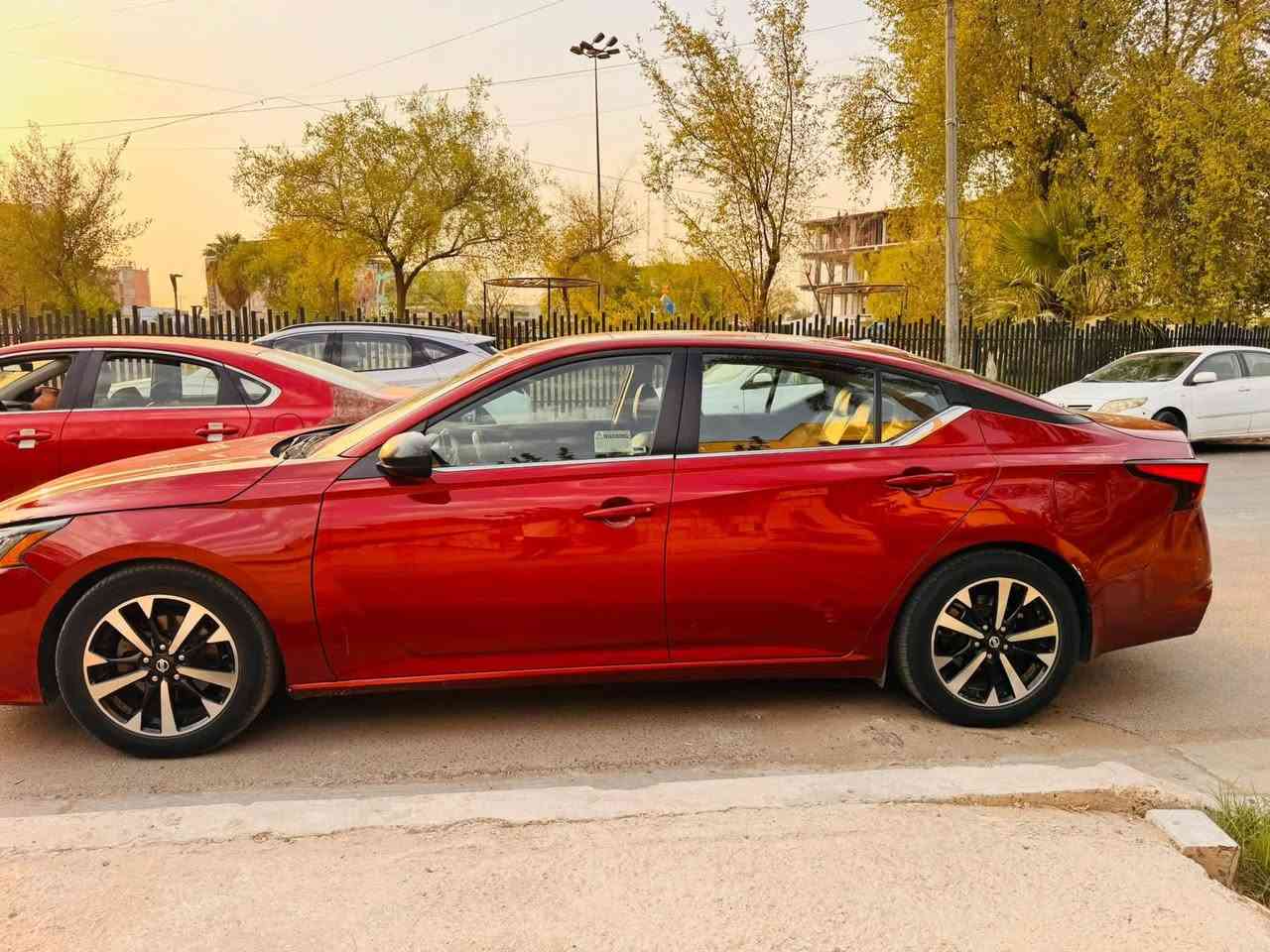 النظيف 🔥🔥
للبيع نسيان التيما موديل 2021🚘🚘
SRفئة 
سياره وارد امريكي  
رقم اربيل الجديد
شرط تحويل 
گير محرك تبريد كله بشررط
بصمة ابواب 
دخول ذكي
تشغيل عن بعد 
موصفات ال SR معروفه 
كير محرك تبريد بشرط 
صور السياره بالمنشور
بيه جاملغ امامي فقط صبغ 
ونص جاملغ خلفي  في بغداد 
حادثه بسيط بدون دواخل وشواصي 
سياره ماشيه 110 مايل
الخاص مفتوح
مكان السياره بغداد / المنصور + الدورة

للاستفسار
 ***********
