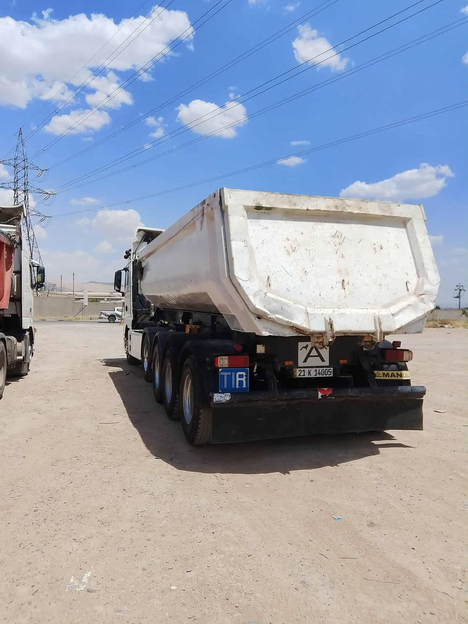 مان  مودیل 2016 حجم 440 تك سوبر
ریتادر سبلیت سلاجە بویلر  تخم تایر جدید ویل کروم

مربوت نساف 3 دنکر دبل تایر لیزر 47 طن سیارە احلا من صورە مابی ای نقص سنویە جدید 2029  .... سعر  کامل 465 ورقە بها مجال

***********

***********
