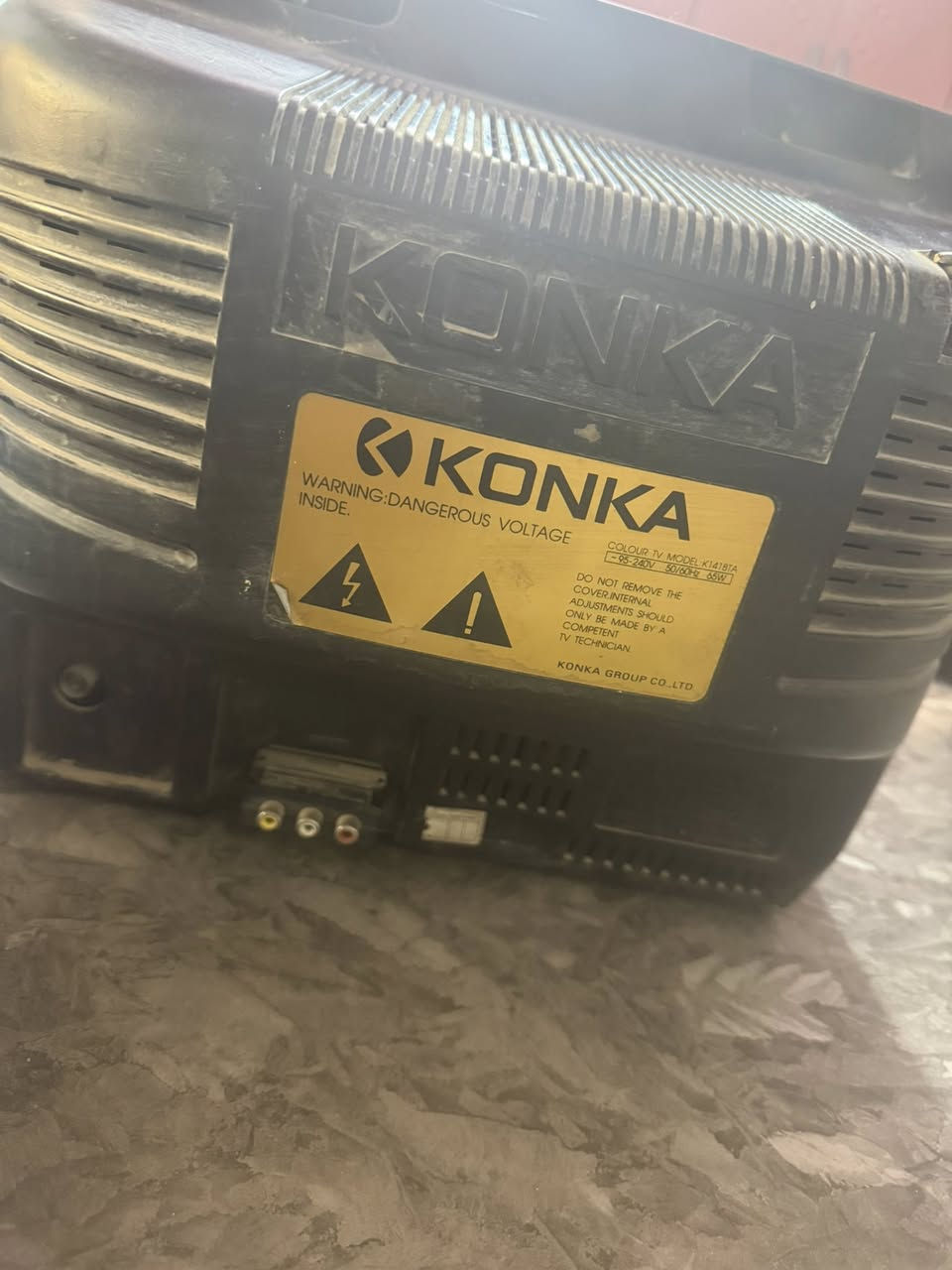 تلفزيونات قديمة للبيع شغالات جدد . مكان بغداد البياع .


**إذا كنت صاحب هذا الإعلان وتريد حذفه لأي سبب، رجاءا أرسل رسالة إلى الدعم الفني**