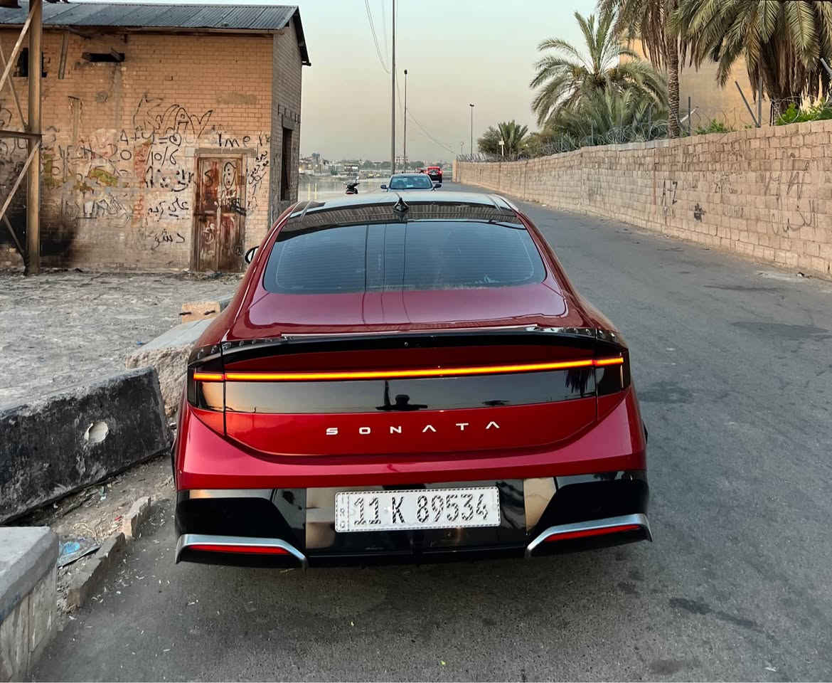 سوناتا 2024 فول مواصفات ماشيه 15 الف زيرو 
حادث سياره خفيف كلش جانبي  لغد شاصي ايرباك كفاله 
لسياره بسمي مواصفات بنوراما رادارت تدفئ كشنات  تحديد مسار نقط عمياء تشغيل عن بعد وهواي مواصفات بعد وعليه تخم تاير جديد سياره ربع متصرف  عليه مكانه بغداد العطيفيه السعر ١٩٣ بيه مجال *********** بغداد, العراق
