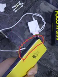 poco F7 ultra  ذاكره 512 جهاز نضيف بي شخط خفيفه بل حوافي ماتبين واضحه ...