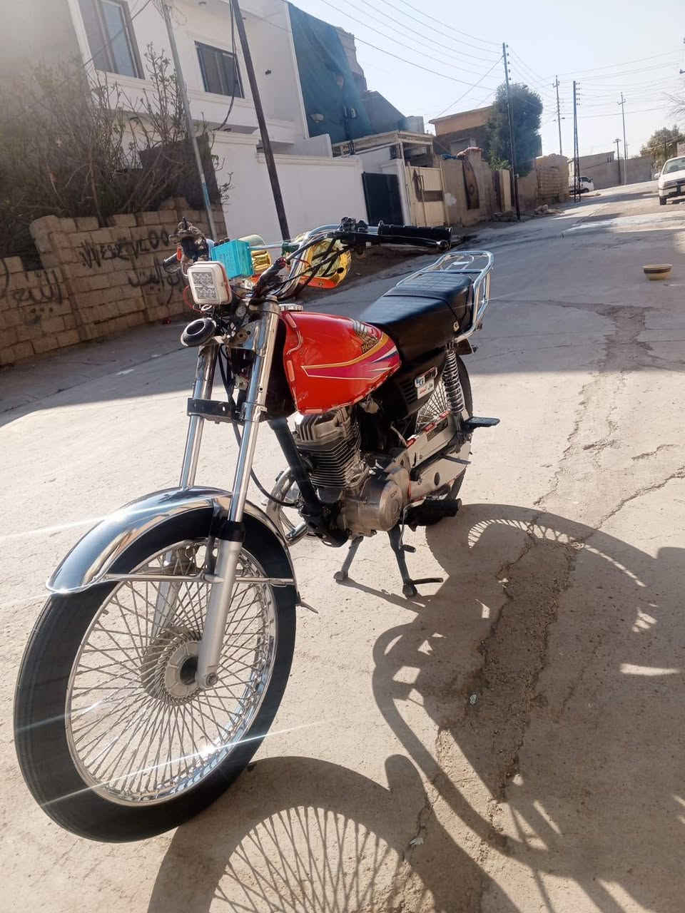 السلام عليكم ماطور للبيع روبر 5 كير موديل 17 شرط لا صرف ولا بخار 
مراوس هم يرهم 
رقم الهاتف: ***********
