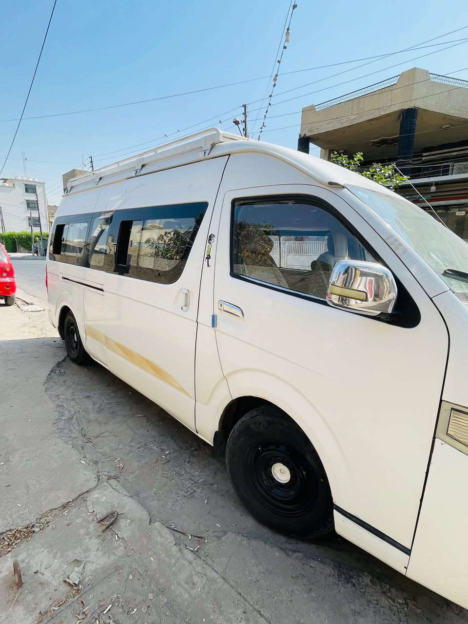 سلام عليكم سياره هايكر موديل ٢٠١٥ بسمي سياره نظيفه كير ومحرك و اكسل مكفولات تحويل مباشر مكان السياره بغداد حي الجامعه موجود واتساب و رصيد ‭٠٧٨٣ ٣٤٩ ٩٥٠٩‬
