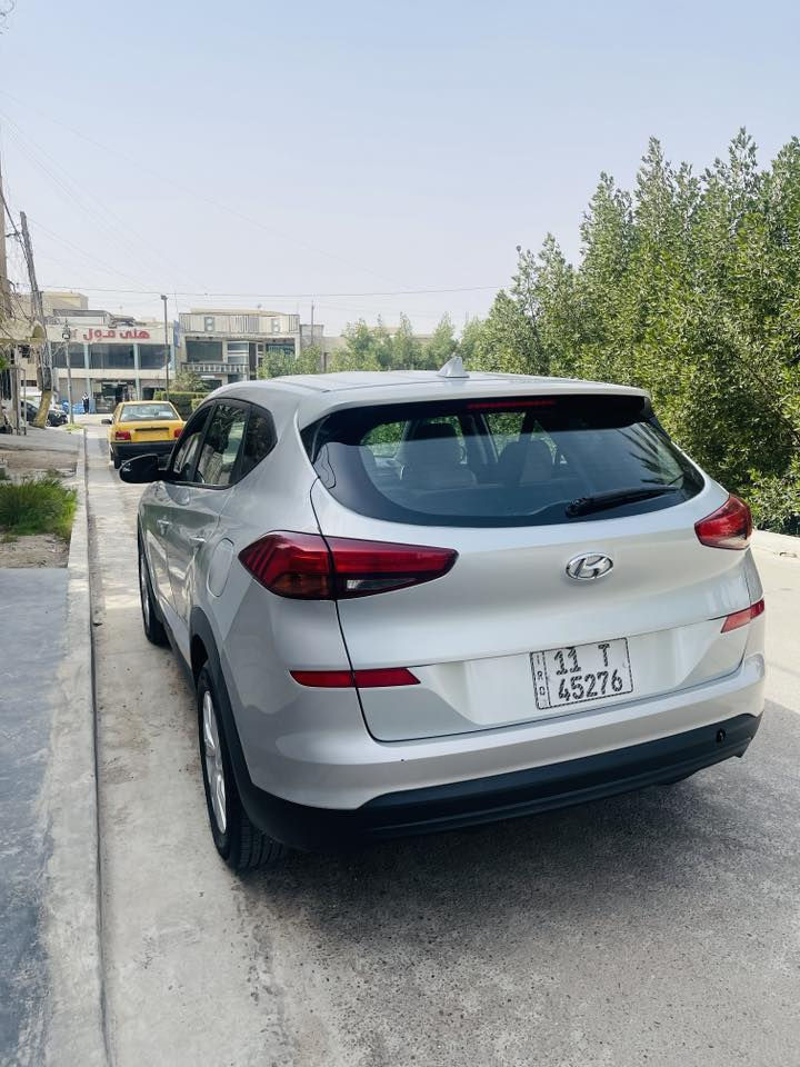 السلام عليكم / من رخصت الادمن🤍🇰🇷
للبيع فقط بدون مراوس 
توسان 2019 رقم بغداد  الدولي تحويل مباشر 🤍🇰🇷
ماشيه 57 . 4 قطع صبغ بدون ايرباك 
مكينه حجم 2000 مامفتوحه كير مكفول 
المواصفات : شاشة كبيرة / كامرة دوارة / رادار اوتو بريك / رادار تعديل مسار / هندبريك دكمة / مود درايف / اوتو هولد / / كروس سرعة / تحكم ستيرن / مانع انزلاق / بلوتوث / اواكس / USB
السعر145  مجال بسيط مكاني بغداد 
***********
