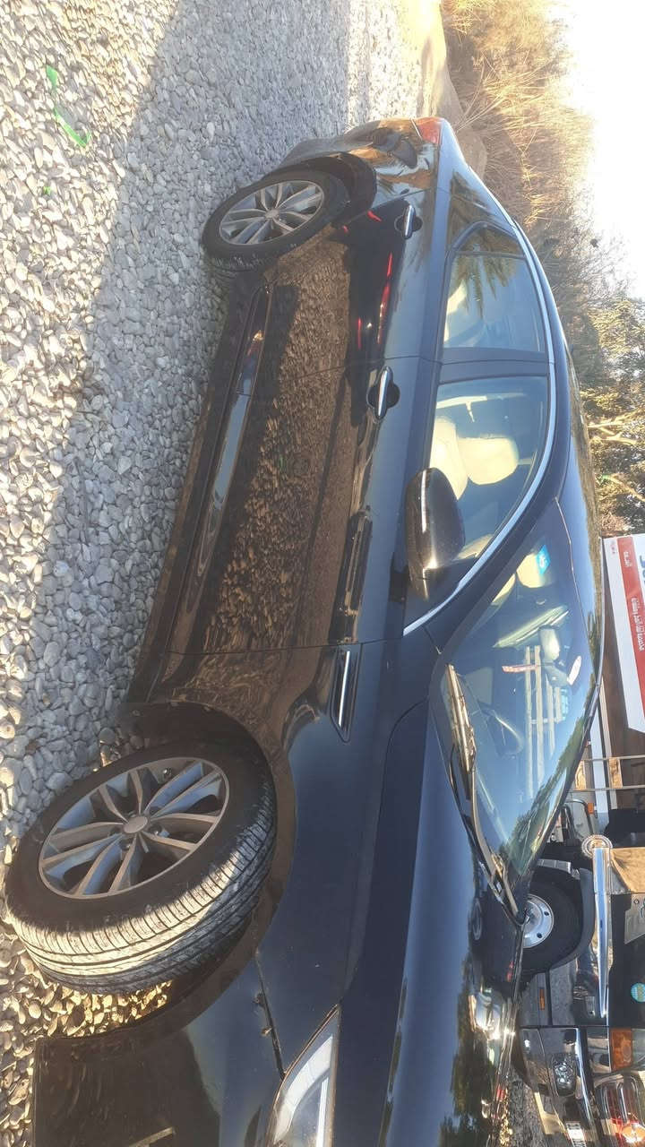 اوبتيما موديل 2015 امريكي تبيل فقط جاملغ ايمن وبيها معجون بالجنطه  رقم واسط السعر 125 للاستفسار ***********
