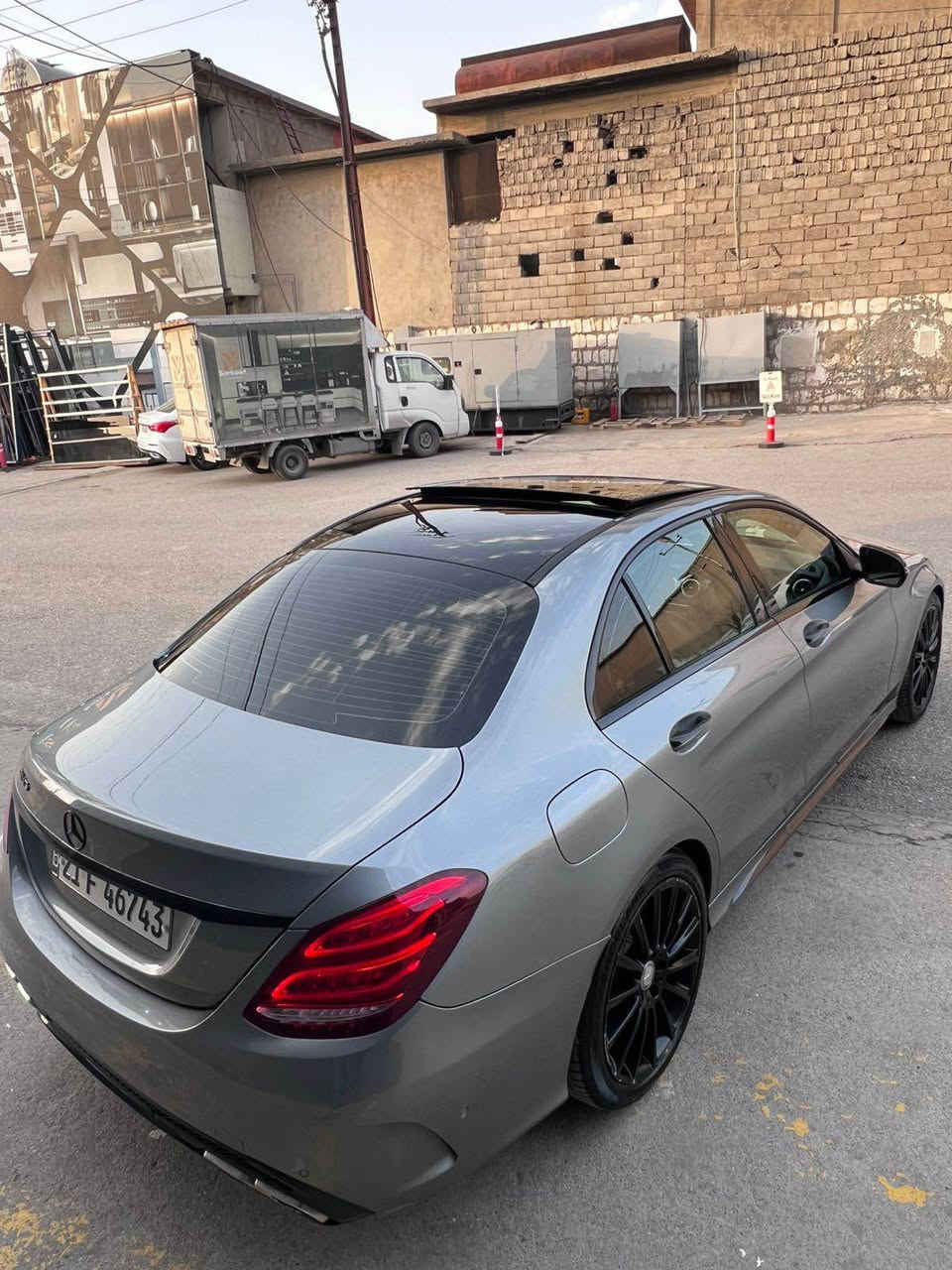 ﷽
                           MERCEDEZ C-CLASS C200 2016
▫️مارسيدس C200 موديل 2016
فول مواصفات ١/١   زمان دولي خليجي
صفر شريكه BCM
~~~~~~~~~~~~~~~~~~~~~~~~~~~~~~~
مكان🌇: سليماني                    
تليفون☎️:***********
~~~~~~~~~~~~~~~~~~~~~~~~~~~~~~~

▫️محرك اربع سلندر  تيربو محرك مرغوب اقتصادي 
🔹گير و محرك بشرط بدون صوت بدون صرف و خلل 
بشرط بس مفتوح 
🔹ماشية 140الف ميل حقيقي بشرط
🔹بدون صبغ 
🔹بدون بارد و بدون شخت و بدون رصعات 📦📦
🔹سيارة حيل حيلوة جديد

▫️مواصفات
( بصمة - فتحة - داخل بيجي - رادار - شاشة كبير - گيجات ألكتروني -  دبل ماوس - صندوق شفت -  كشنات جلد - كشن تتفيئة - كشن و ستيرن كهربا و خزن - نيزامي ئيكو و نيزامى سبؤرت و سبورت پلاس - تبريد مركزي - لايت ليد و عدصات - مراي شفت - ڤوليوم لمس - بعد هواي مواصفات )

▫️اربع طاير و ويل بيلادي جديد بدون مصروف
🔹تاير و ويل بيلادي شريكه 
🔹بسميً السنويه بشرط تحويل و خرامه
🔹سياره مابيها دينار مصرف كامل من كل نواحي

◽️نظافه ١٠٠٪؜ كامل سيرفس بدون نقص و بدون مصرف سياره اي نقص مابيها 
تاير و ويل بيلادي شريكه 

نفسي يوم /تحويل و كاله حاظر
مكان / داخل سليمانيه🌆 السليمانية, العراق
