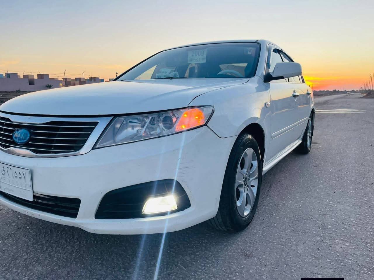 السلام عليكم كيا اوبتيما 9ضربته جاملغ المامي بدون دواخل 
مكينه دوش جديده كير وحداديه وتبريد خير من الله 

رقم بغداد 

جاهزه السياره السعر 118 ناصريه سوق الشيوخ 0781 167 7059
