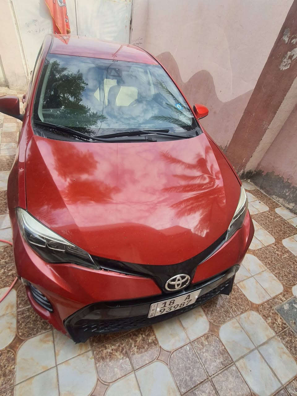 كورلا ١٩ امريكي حادث مرفق 
ماشية ١٢٥ ميل 
*********** بيع او مراوس بسيفك بيه شخط جديد بالباب منزل صورته وحادث بالعراق يم الجنطه خفيف
