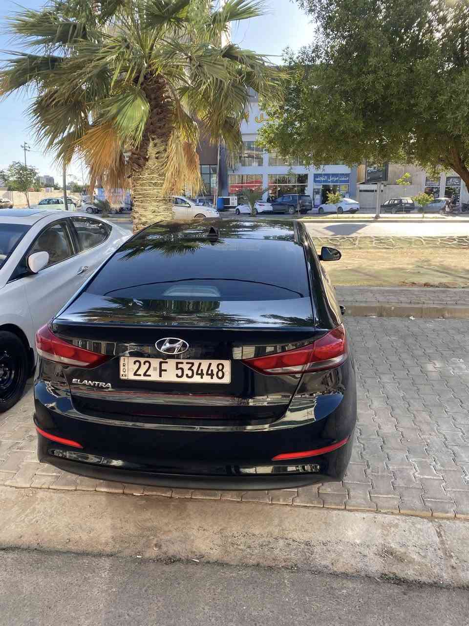 سياره النترا لون اسود رقم دولي
اربيل سياره حلوه مكاني نجف 
***********
