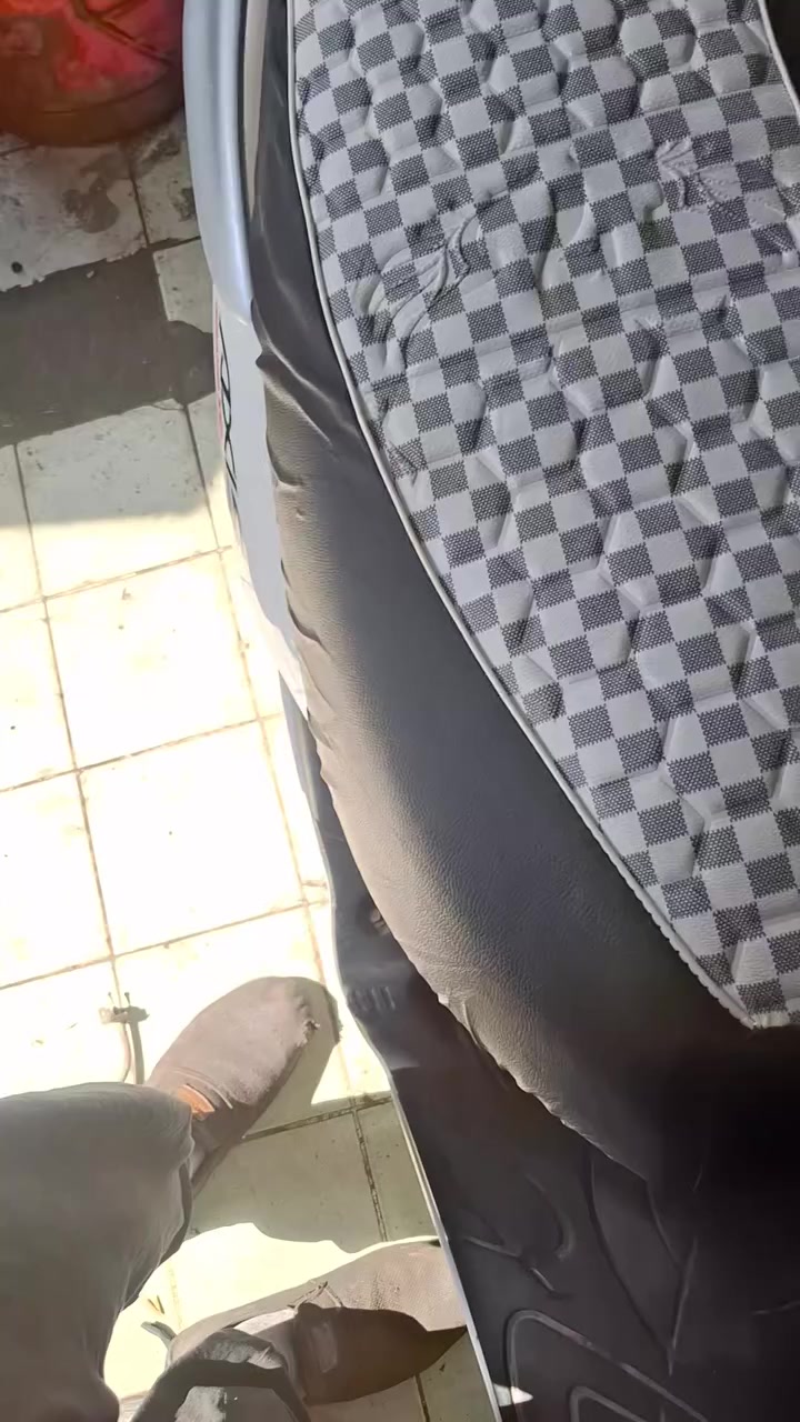 غلاف كشن اكزز+ ماكس ١٢٠
توفر جميع اللالوان
اي ستفسار ***********
