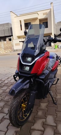 اباجي 2025 • ٢٠٠٠كم • ١٢٥ سي سي