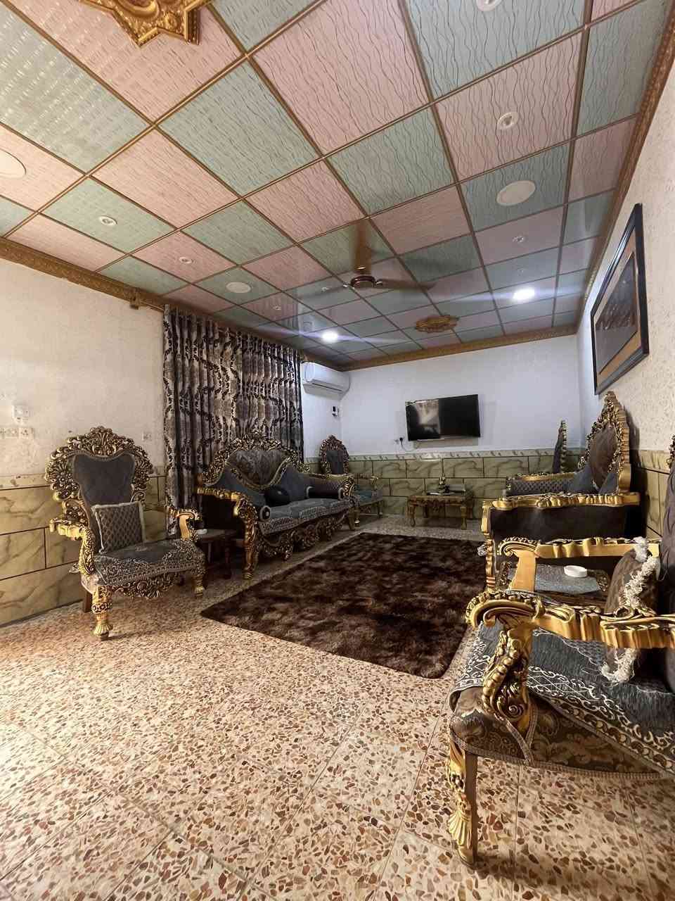 دار للبيع طابو .العارضات خلف السوق رقم العقار 55/605
للاستفسار اتصال ***********
