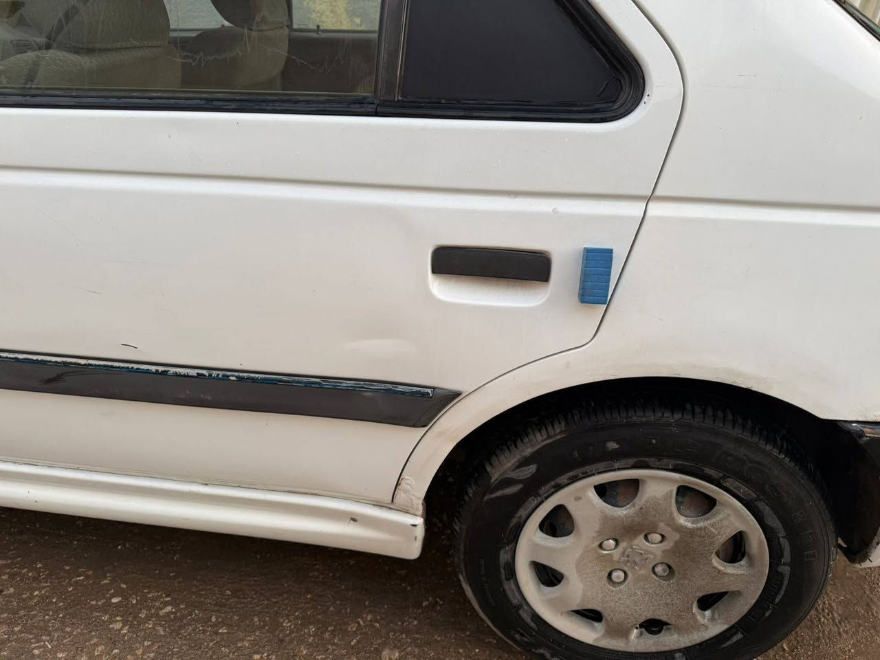 السلام عليكم 
بيجو أكد مديل ٢٠١٦ ماشيه ١٨٦ الف 
بيه جاملغ مبدل و بنيد شبر بارد  
محرك كير  مشط حداديه تبريد كله سليم 
سنويه ساقطه وبيه (منضومه غاز من الشركه بس فاصله حاليا ) 
السياره بيه نواقص كلش كلش  بسيطه 
السعر ٤٢ وبيه مجال  قليل مكاني النجف 
تواصل( *********** واتساب فقط)
