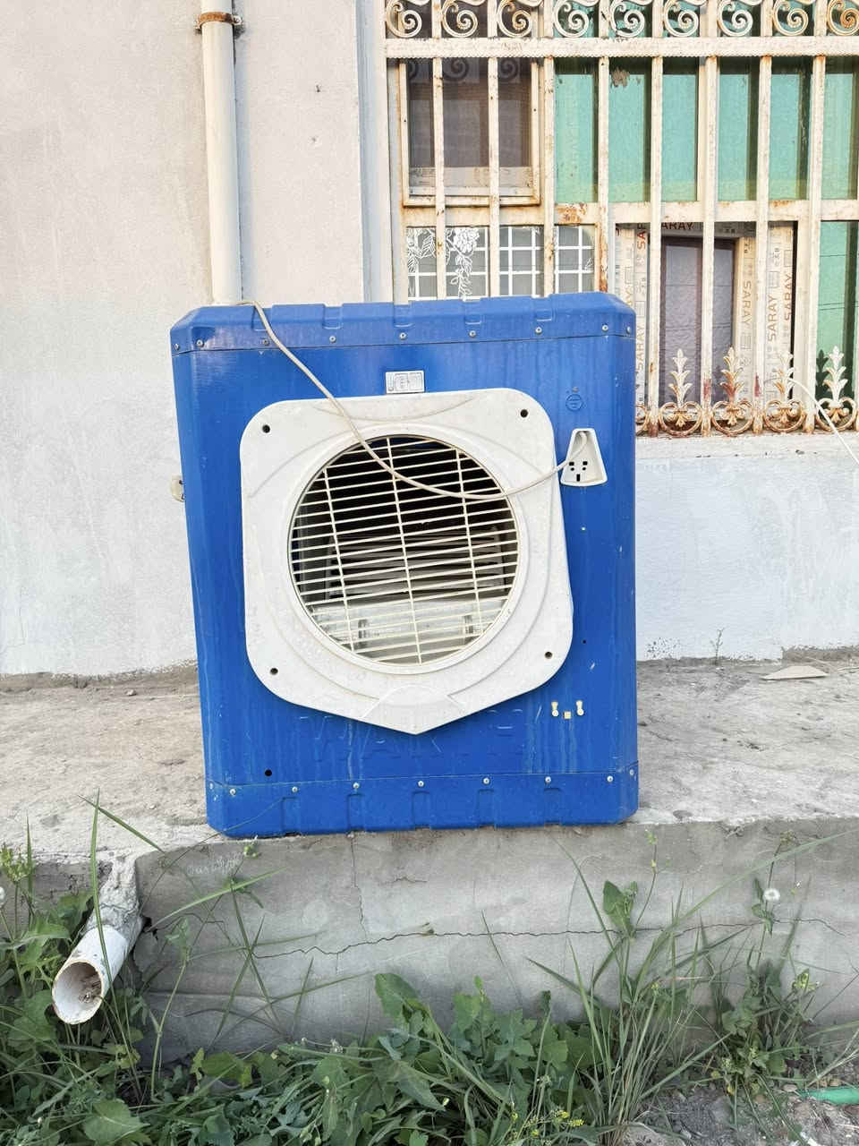 للبيع 
مبردة وارث استعمال قليل سعر 175 اللاتصال ‭0785 853 2754‬
