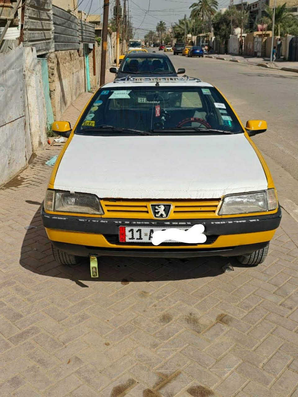 السلام عليكم

بيجو GLX 2009

رقم انكليزي جديد هزه جديده

مكينه + كير + صدر + تبريد 
مكفول 

تخم تاير

غرفتها جديده 

دوشمه + كاعيات  جديده

بيها جاملغ مصبوغ وملاحضات بسيطه السياره ليبل واحد ممبدل بيها شي 

مراوس حسب القناعه واذا اكو سايبا من ٢٠١٥ وفوك نضيفه

مكاني الحريه ***********
